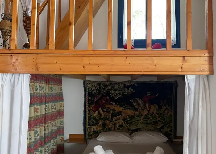 Case de vacanță Spilia House Skopelos *